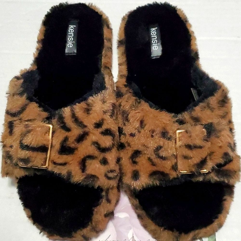 Kensie Leopard Print Soft Fuzzy Memory Foam Slippers 9